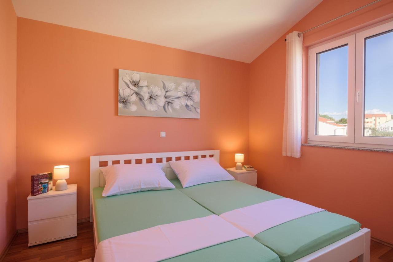 Apartmani Emil Trogir Ngoại thất bức ảnh
