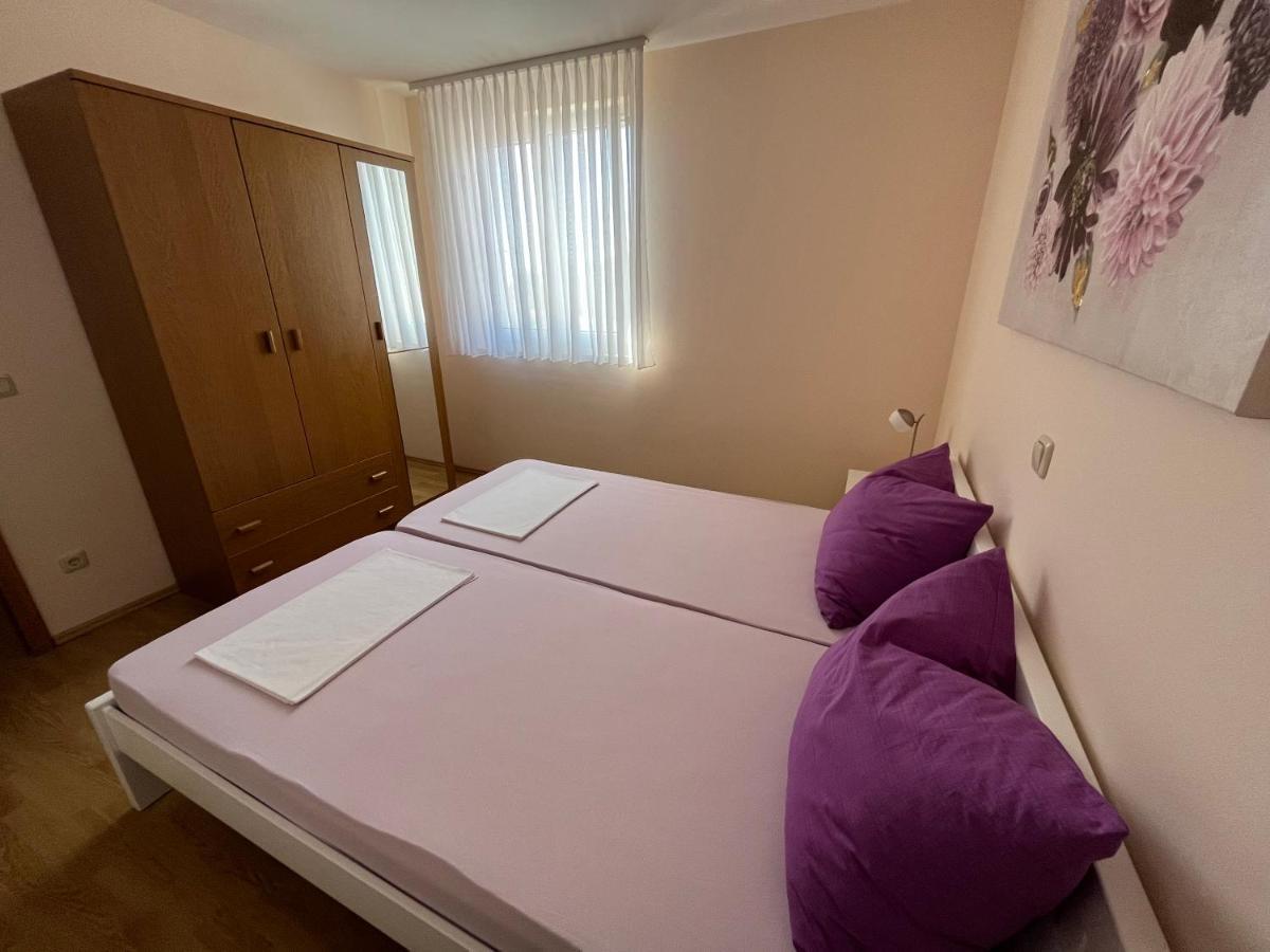 Apartmani Emil Trogir Ngoại thất bức ảnh