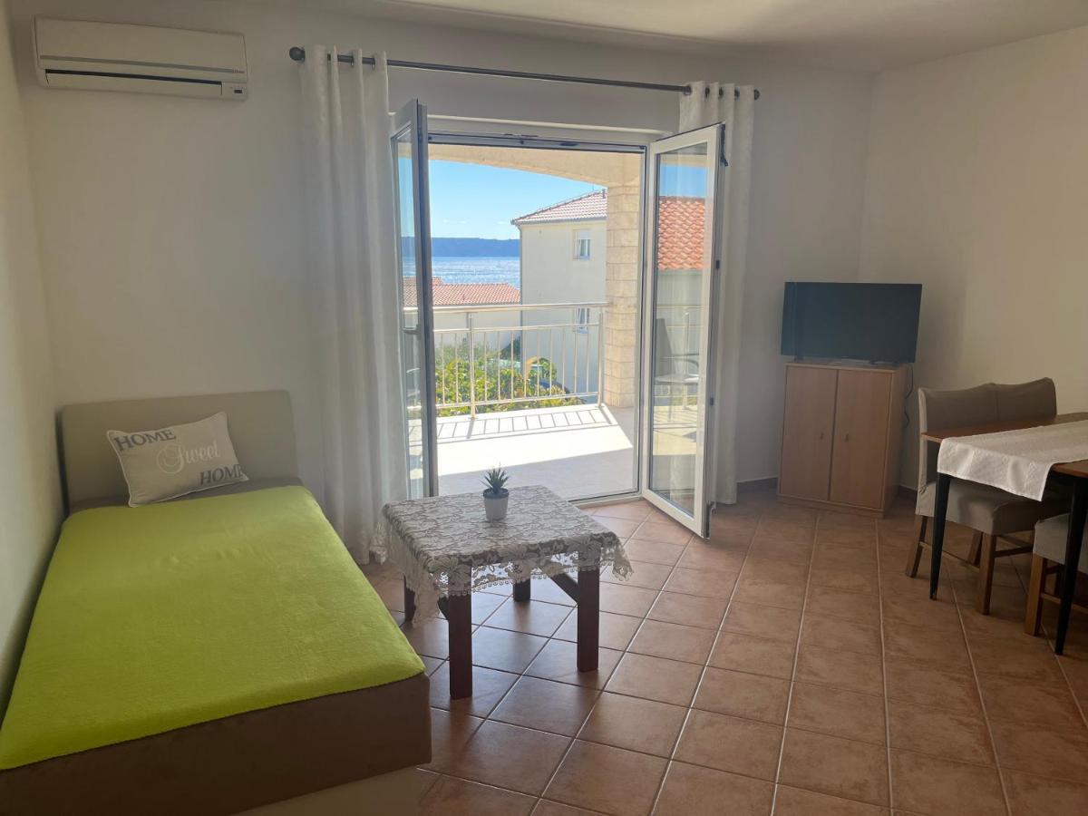 Apartmani Emil Trogir Ngoại thất bức ảnh