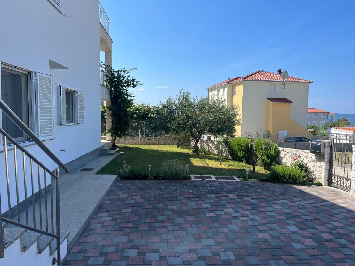 Apartmani Emil Trogir Ngoại thất bức ảnh