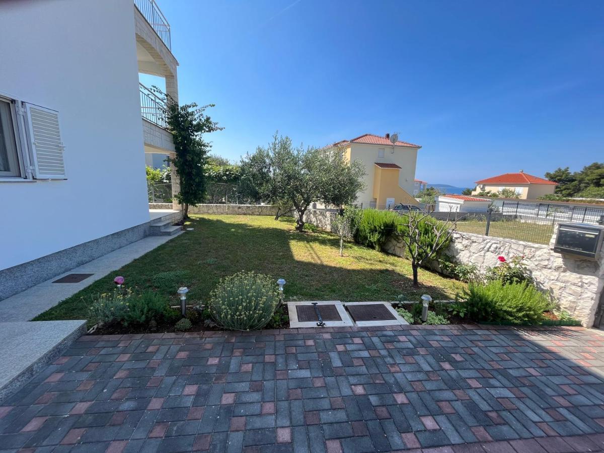 Apartmani Emil Trogir Ngoại thất bức ảnh