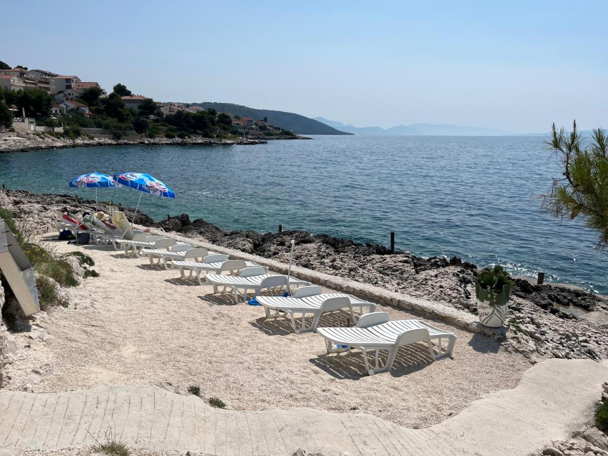Apartmani Emil Trogir Ngoại thất bức ảnh