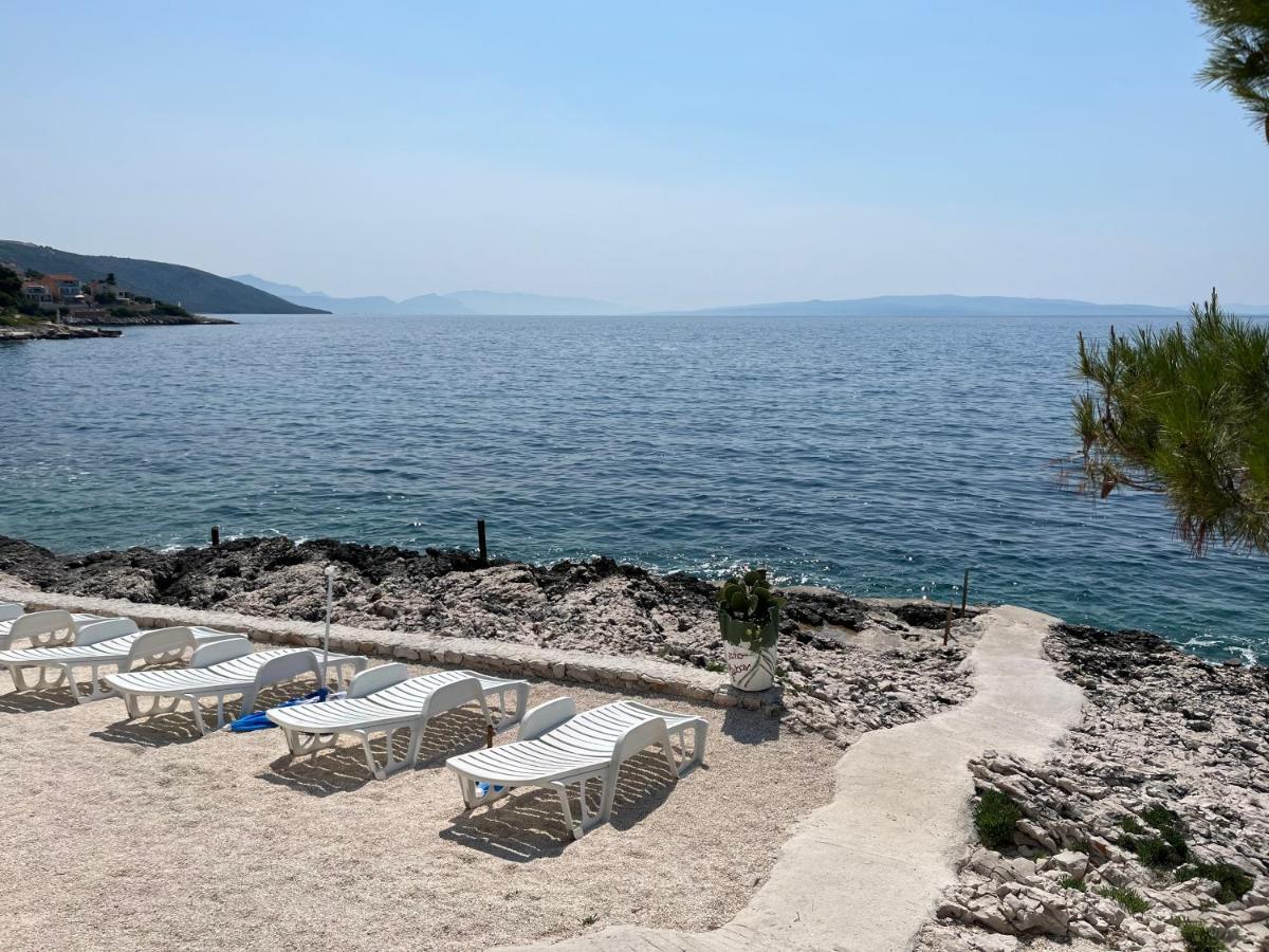 Apartmani Emil Trogir Ngoại thất bức ảnh
